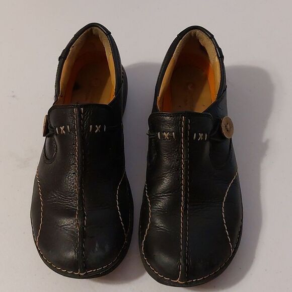 Clark's Unstructured Un.Loop Black Genuine Leather Slip On Shoes Women's Size 5 - Picture 1 of 12